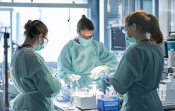 小时工操作工外包.jpg 小时工操作工外包.jpg